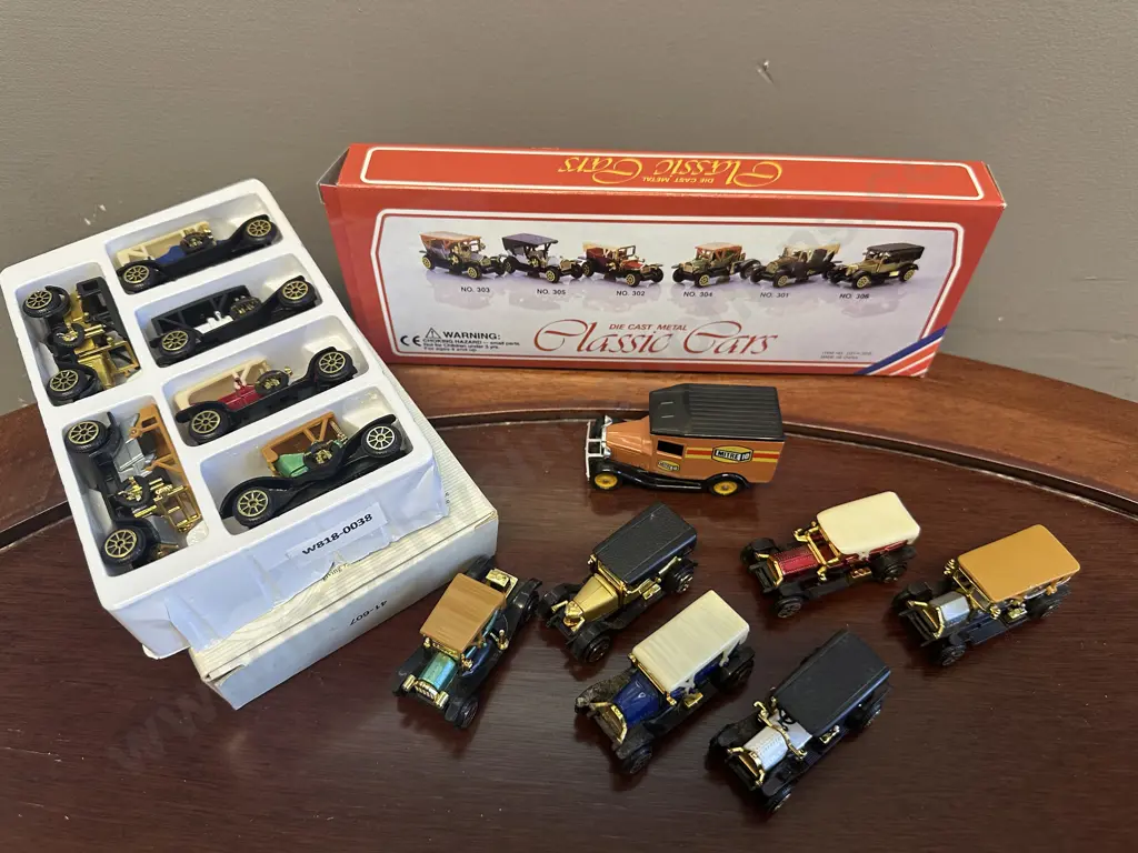 Lledo Promotional Model, Mitre 10 (No Koala Logo) & Vintage Car Miniatures Set of 6 & Diecast Classic Cars Image 1++