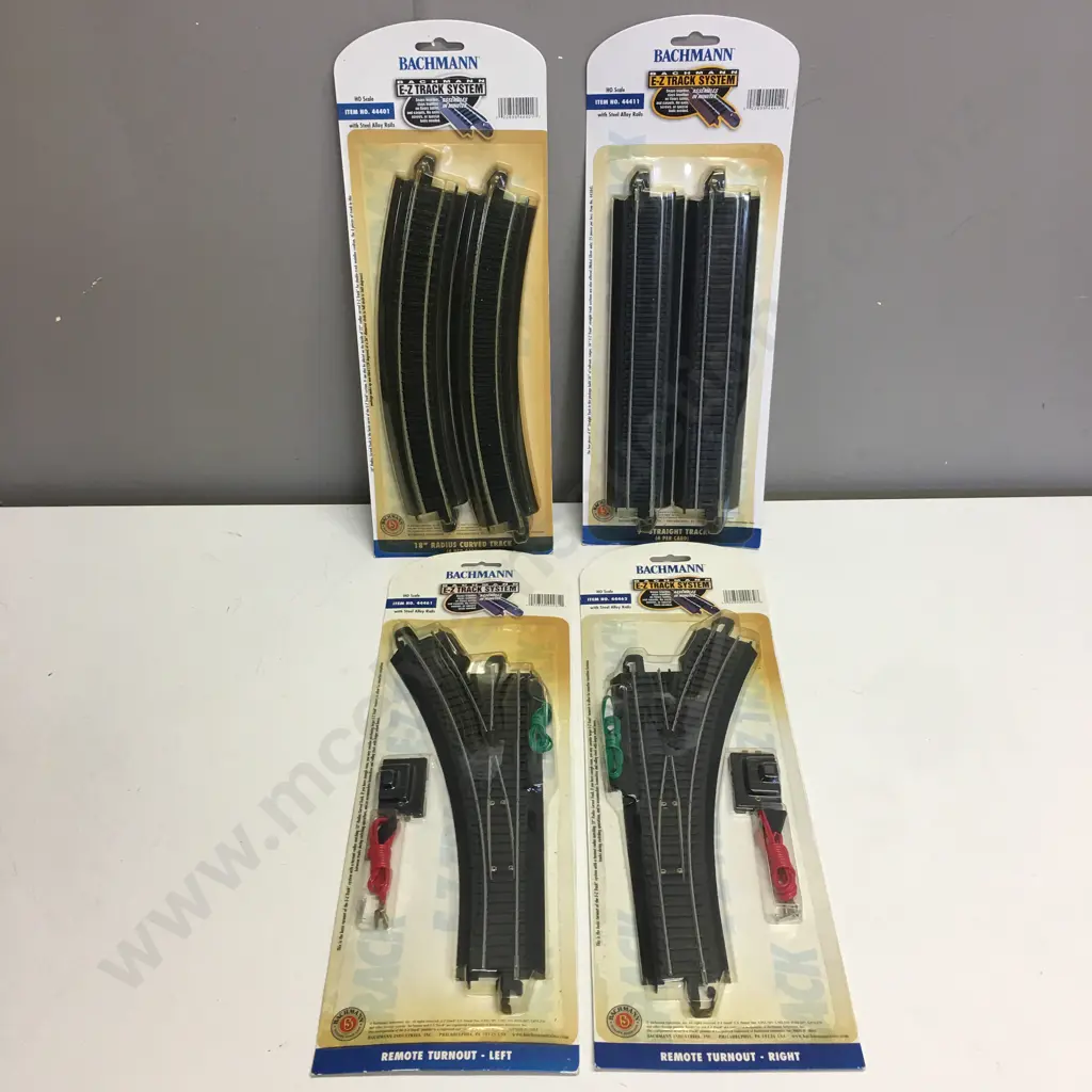 New Bachmann USA E-Z Track (HO Scale) 18" Radius Curved x 4, Left & Right Remote Turnouts, 9" Straight Track x 4 Image 1++