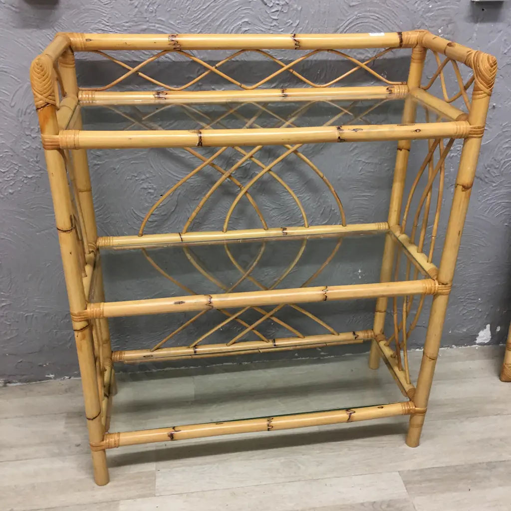Cane Shelf Unit With 3 Glass Shelves, 90 x 76cm Image 1++