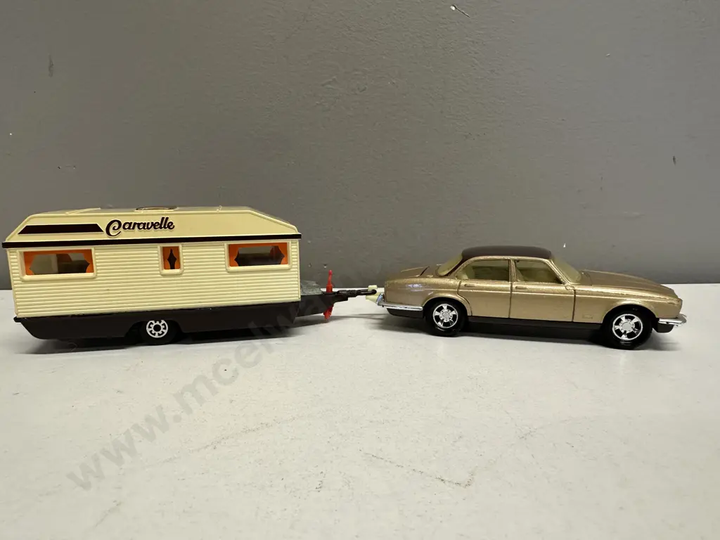 Vintage Matchbox SuperKings 1978 Caravan Touring Set (K-66 Jaguar XJ12 & K-69 Europa Caravan) Image 1++