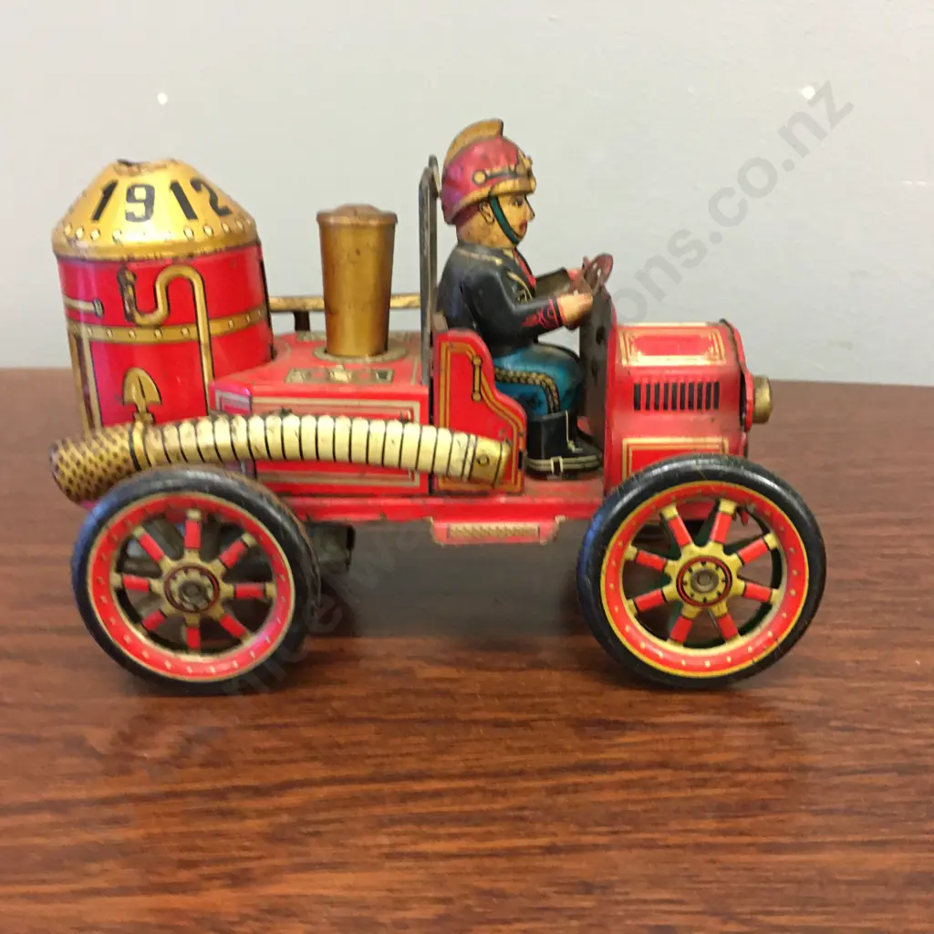 Vintage Tin Litho Friction Fire Engine 1912, Trade Mark Modern Toys Japan, 9.5 x 14cm Image 1++
