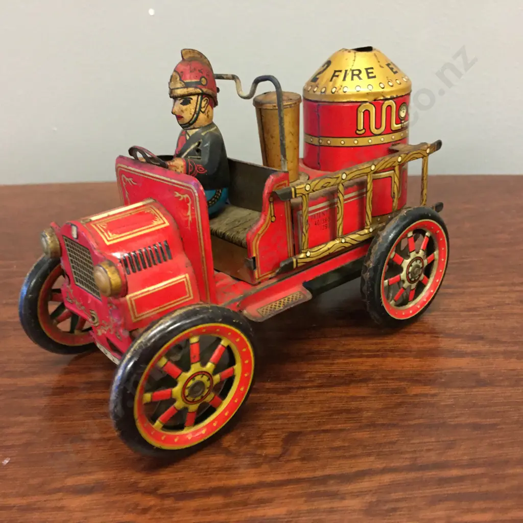 Vintage Tin Litho Friction Fire Engine 1912, Trade Mark Modern Toys Japan, 9.5 x 14cm Image 1++