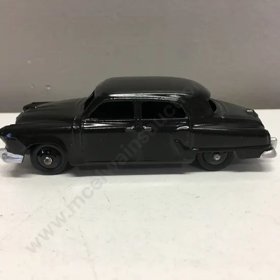 Dinky Toys - Meccano Ltd #172 Studebaker Land Cruiser In Black, Mint Vintage Diecast 1950's