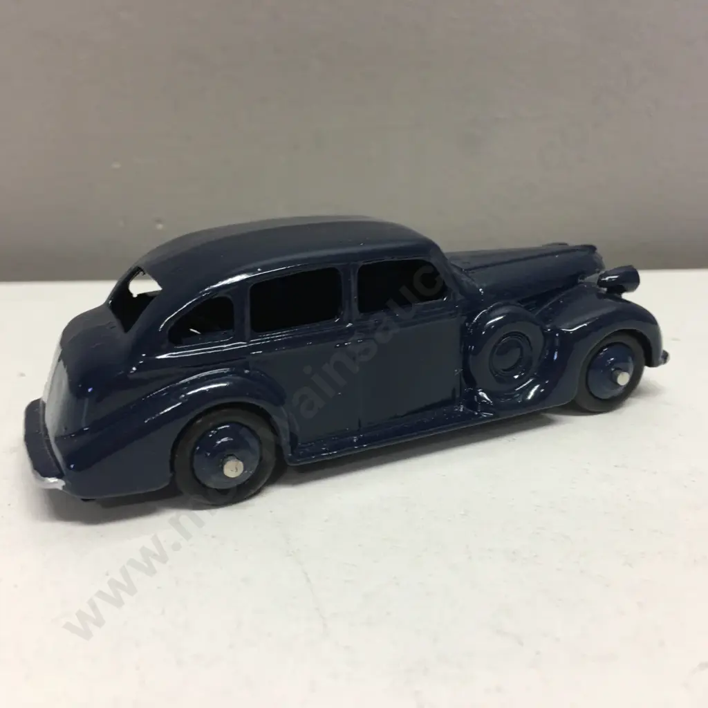 Dinky Toys - Meccano Ltd #39D Buick Viceroy Saloon In Navy Blue, Mint Vintage Diecast 1950's Image 1++
