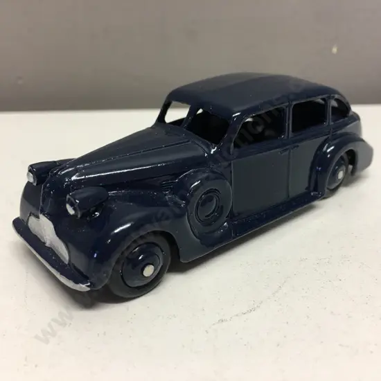 Dinky Toys - Meccano Ltd #39D Buick Viceroy Saloon In Navy Blue, Mint Vintage Diecast 1950's