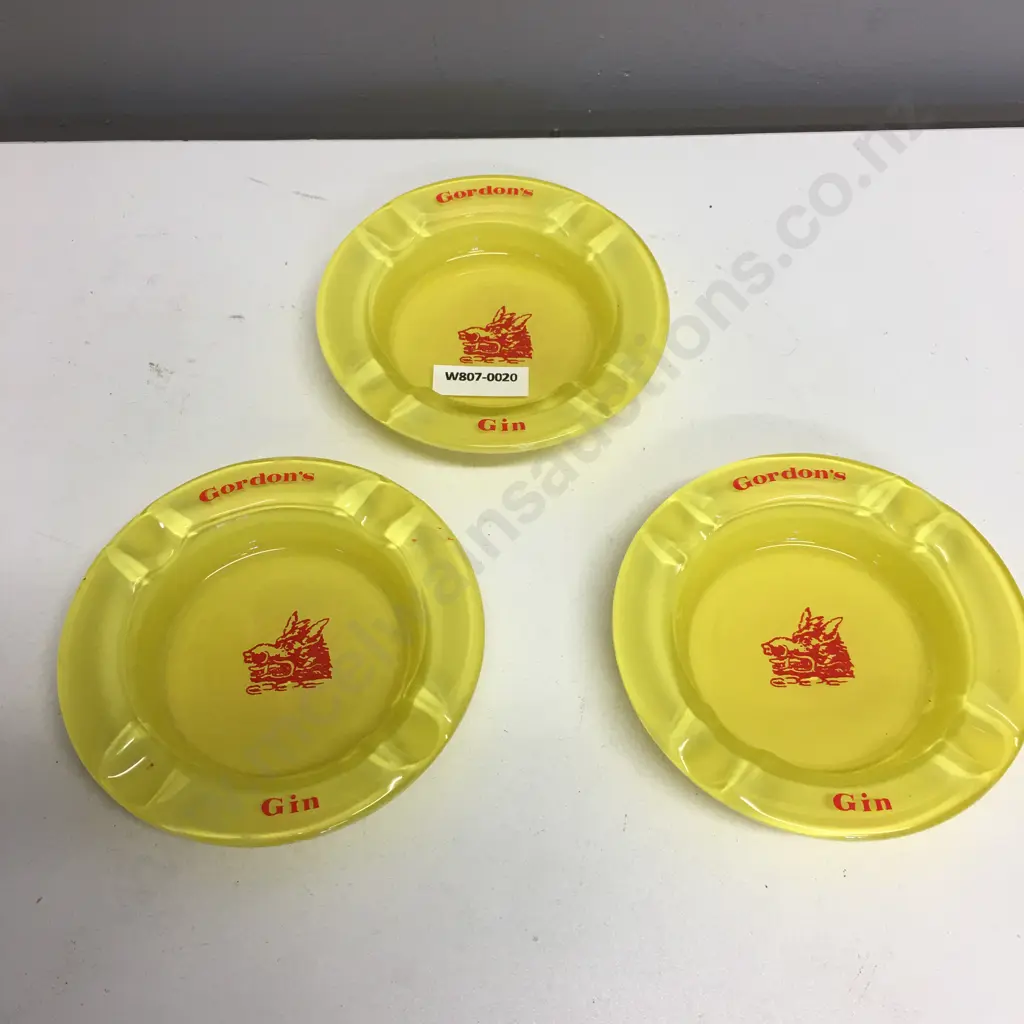 Rare Vintage Yellow Glass Gordon's Gin Round Advertising Ashtrays x 3, Dia 11.5cm Image 1++