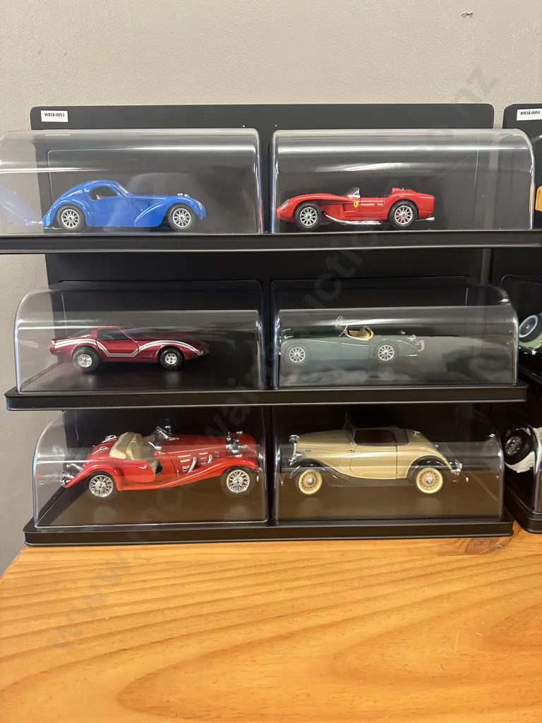 Lot of 6 Burago Diecast Model Cars In A Black Free Standing Display Case, Individual Plexiglass Covers, H48 W55.5 D17cm Image 1++