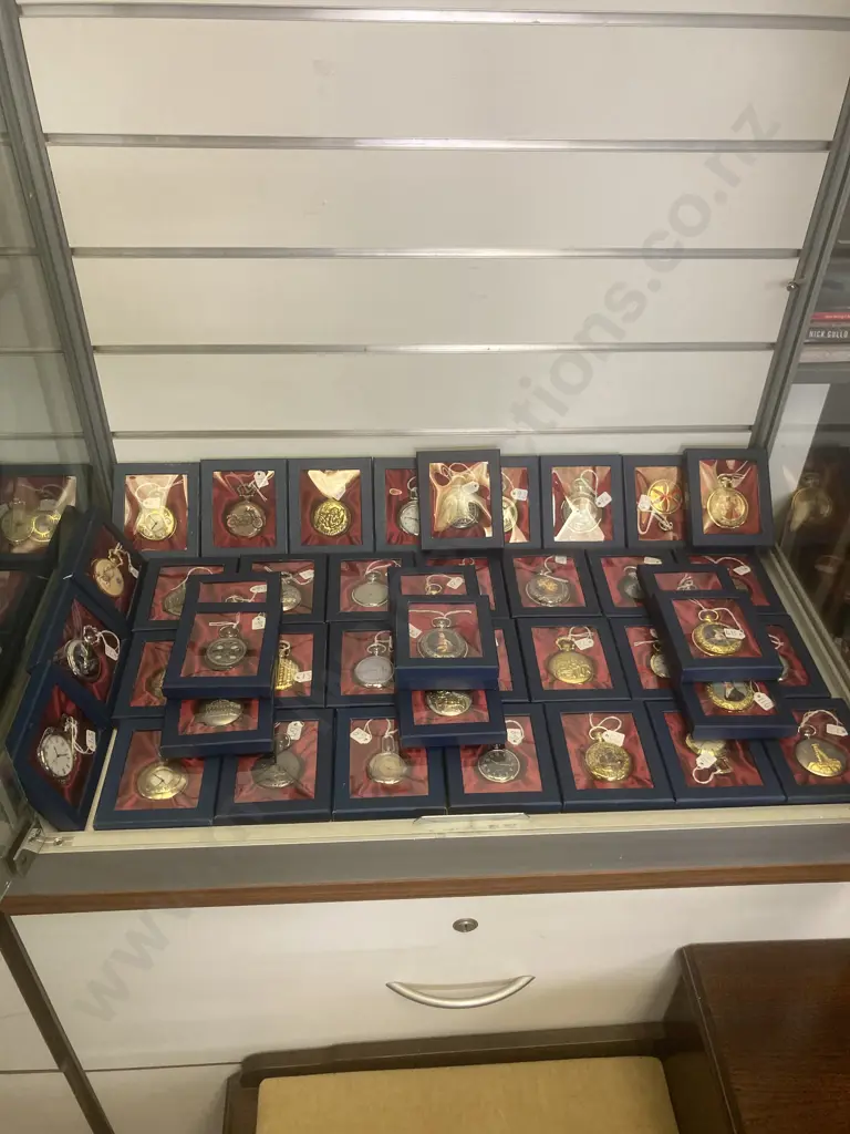 'Hatchette' The Pocket Watch Collection - Complete Set of 120 Watches In Individual Boxes With Magazines Image 1++