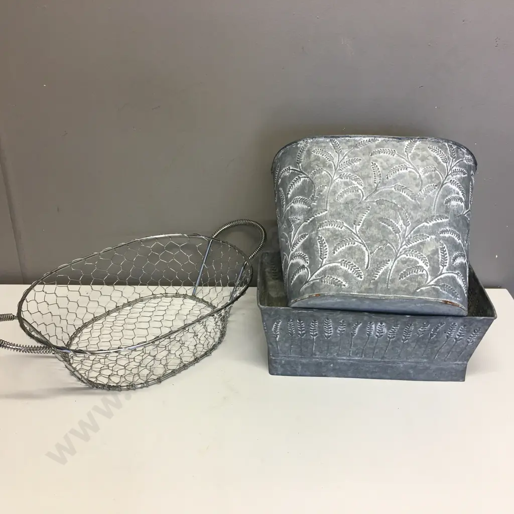 Tin Planters & Wire Fruit Basket Image 1++