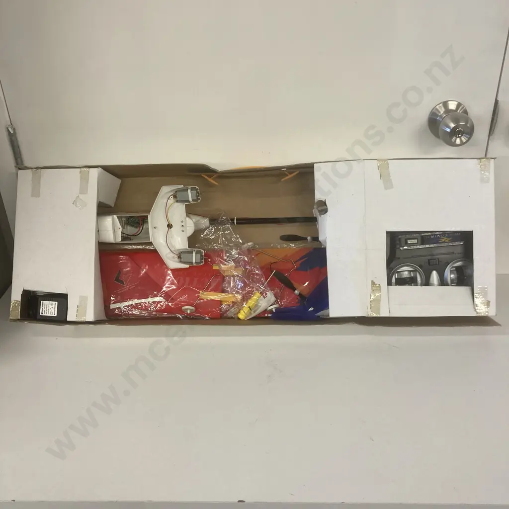 Chuang Long Fly Fairy Radio Controlled Aircraft - Phantom & Falcon Action (contents unchecked) Image 1++