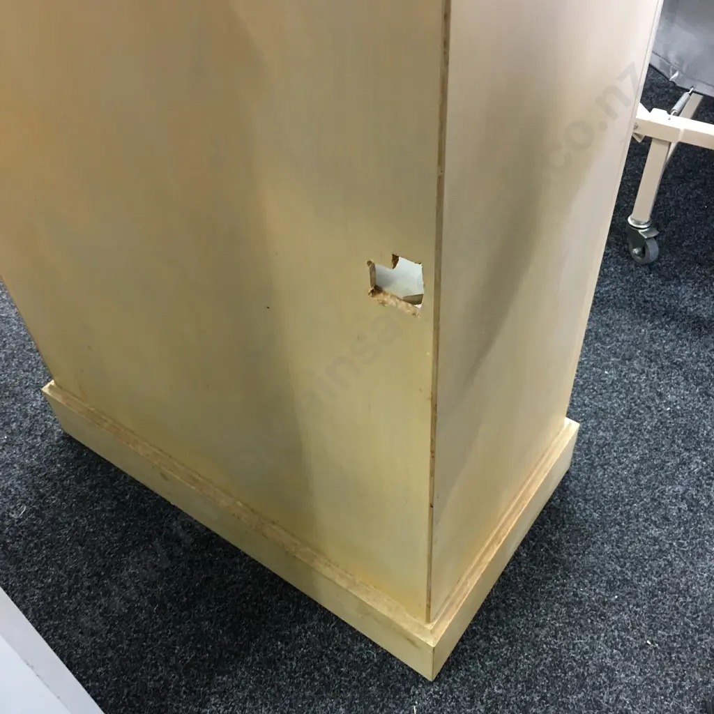 Painted Wood Double Door Storage Cabinet, Glass Doors, 3 Adjustable Shelves, Lockable With Key, H140.5 W96 D60cm Image 1++