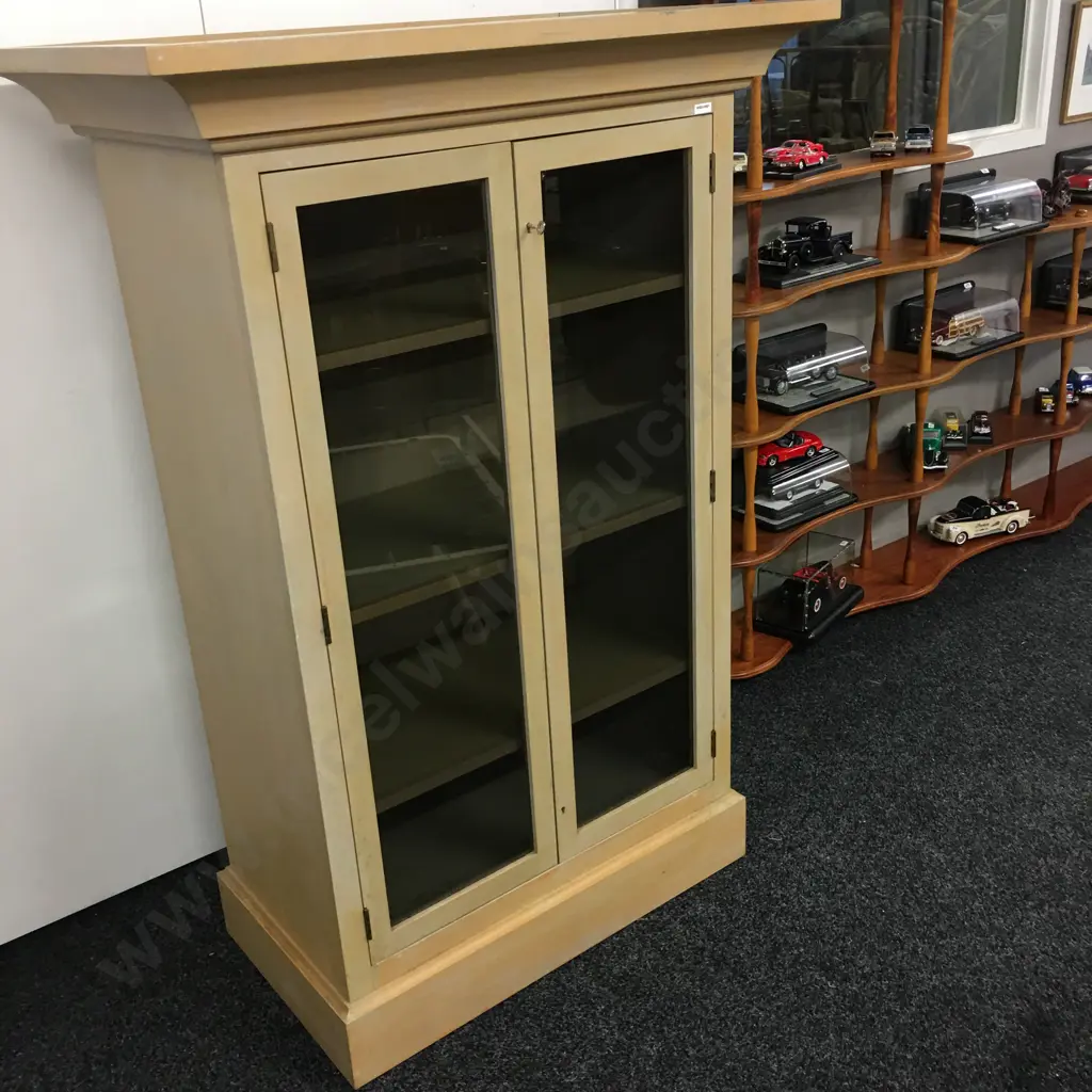 Painted Wood Double Door Storage Cabinet, Glass Doors, 3 Adjustable Shelves, Lockable With Key, H140.5 W96 D60cm Image 1++
