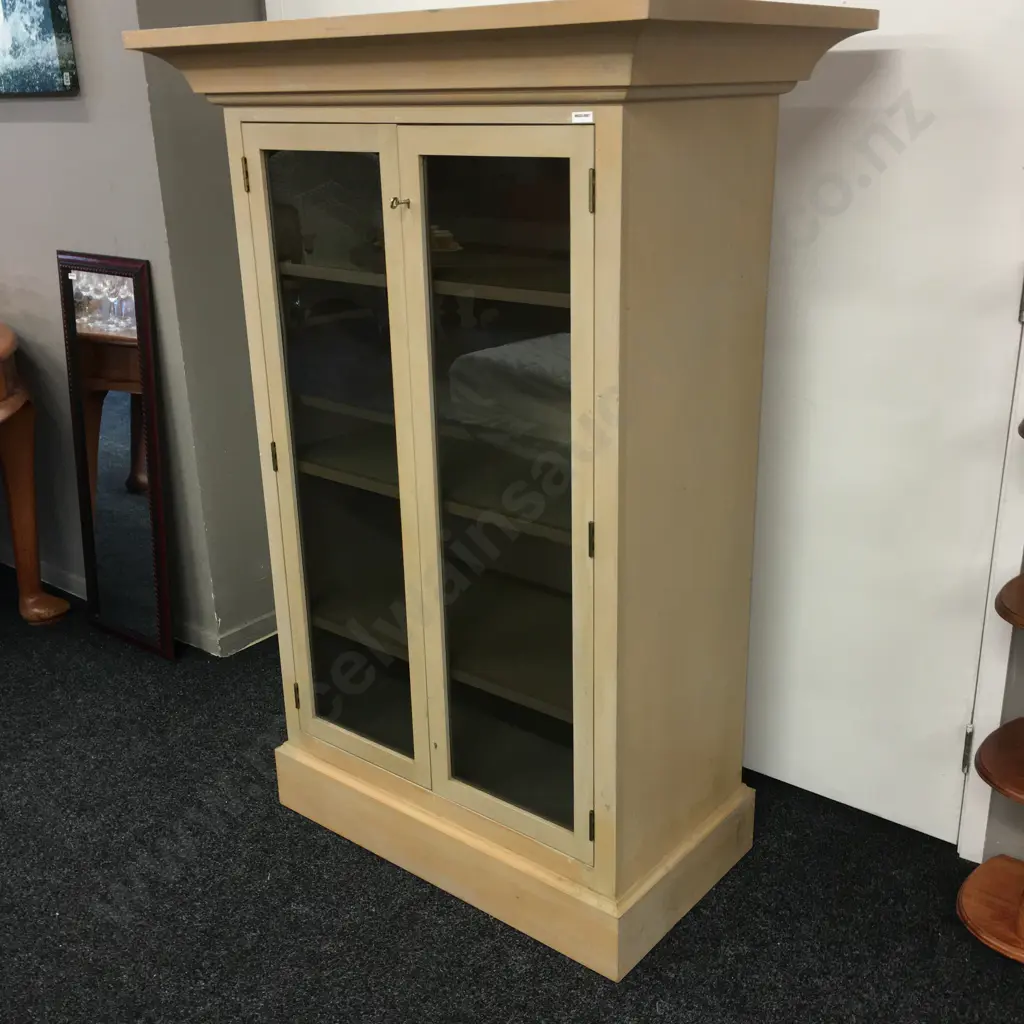 Painted Wood Double Door Storage Cabinet, Glass Doors, 3 Adjustable Shelves, Lockable With Key, H140.5 W96 D60cm Image 1++
