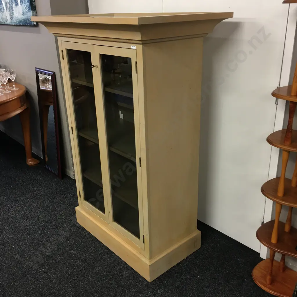 Painted Wood Double Door Storage Cabinet, Glass Doors, 3 Adjustable Shelves, Lockable With Key, H140.5 W96 D60cm Image 1++
