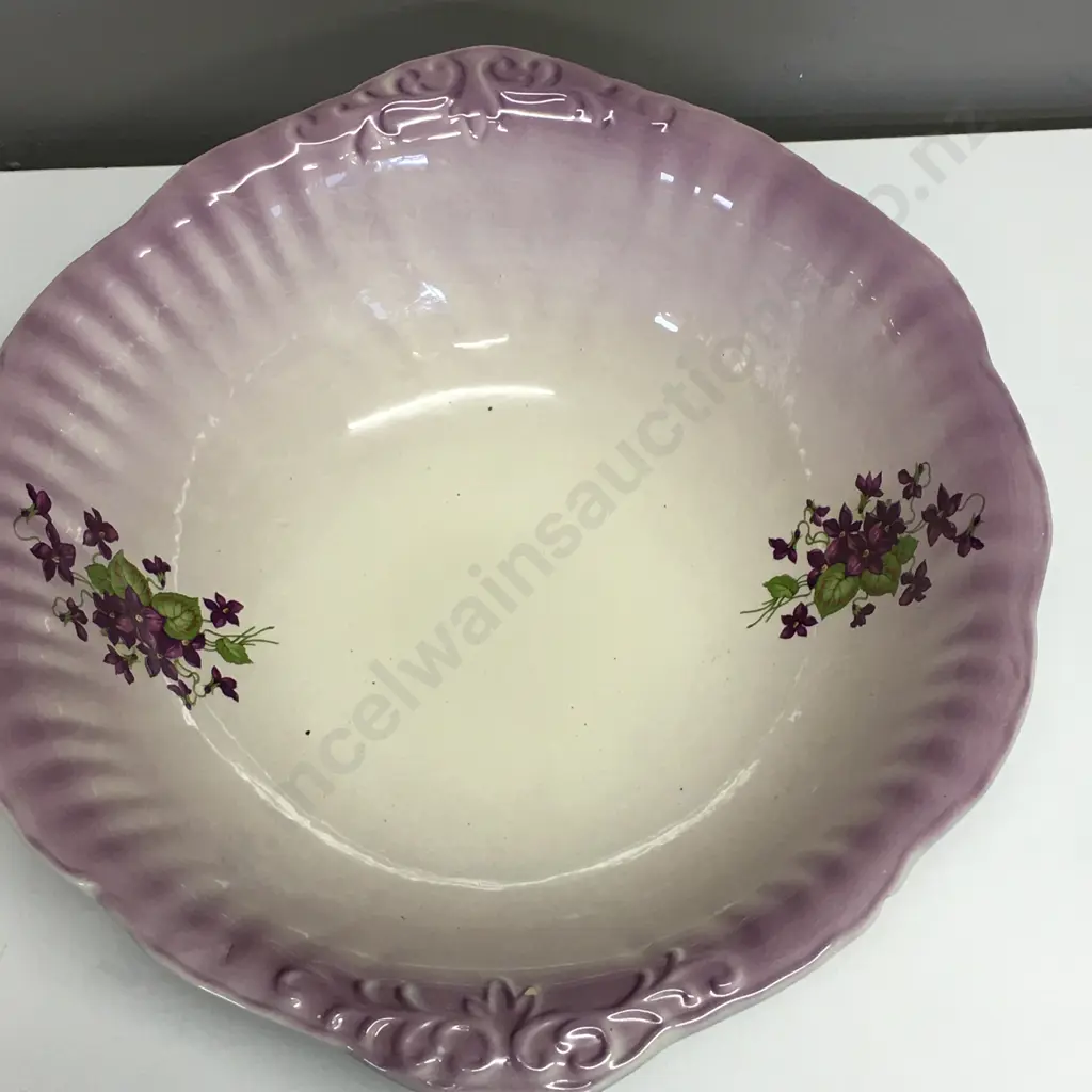 Large Vintage Wash Bowl, Mauve & Cream, Dia 42cm (Edge AF) Image 1++