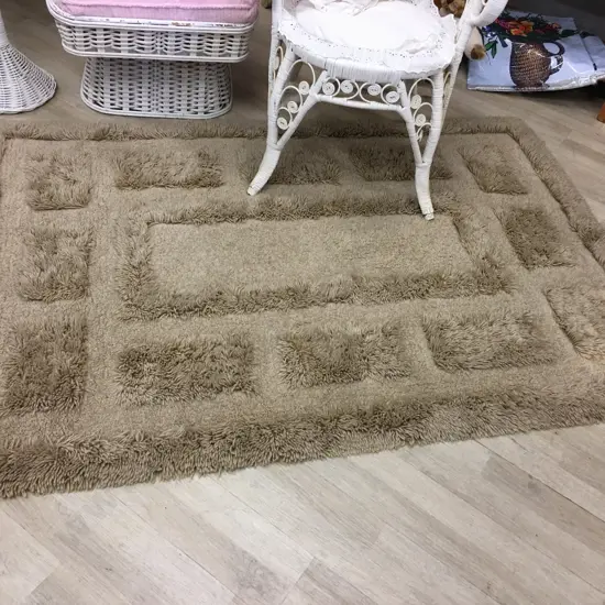 Vintage Floor Rug - Regal Rugs USA, Camel 4' x 6' Cultured Nylon