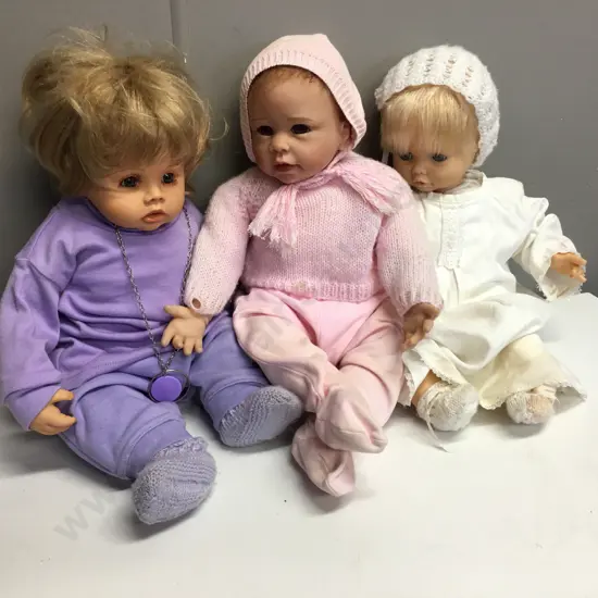 Lot of 3 Dolls