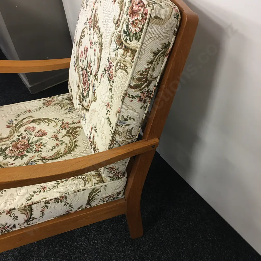 Pair of Mid Century Arm Chairs Image 1++