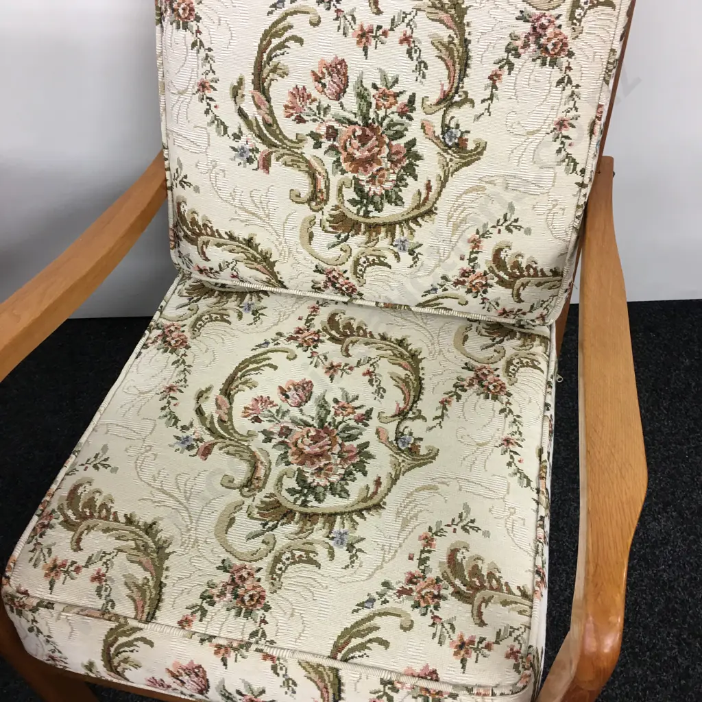 Pair of Mid Century Arm Chairs Image 1++