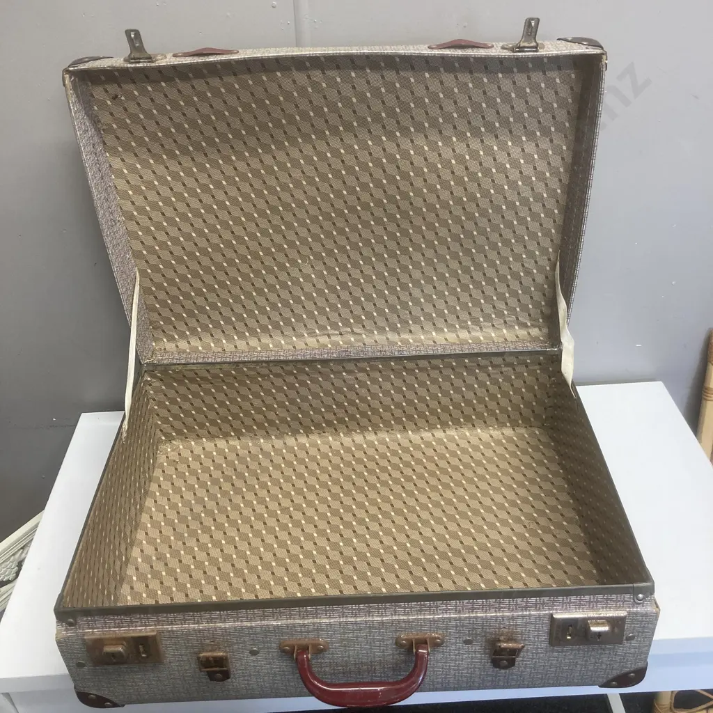 Vintage Suitcase, H20 W63 D45cm Image 1++