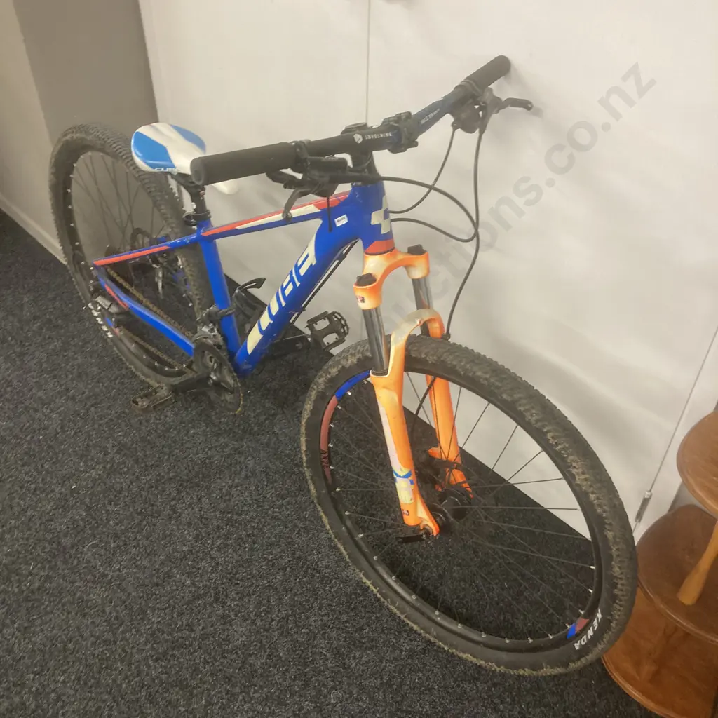Cube Level Nine Fluro Orange & Blue Mountain Bike Image 1++