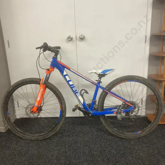 Cube Level Nine Fluro Orange & Blue Mountain Bike