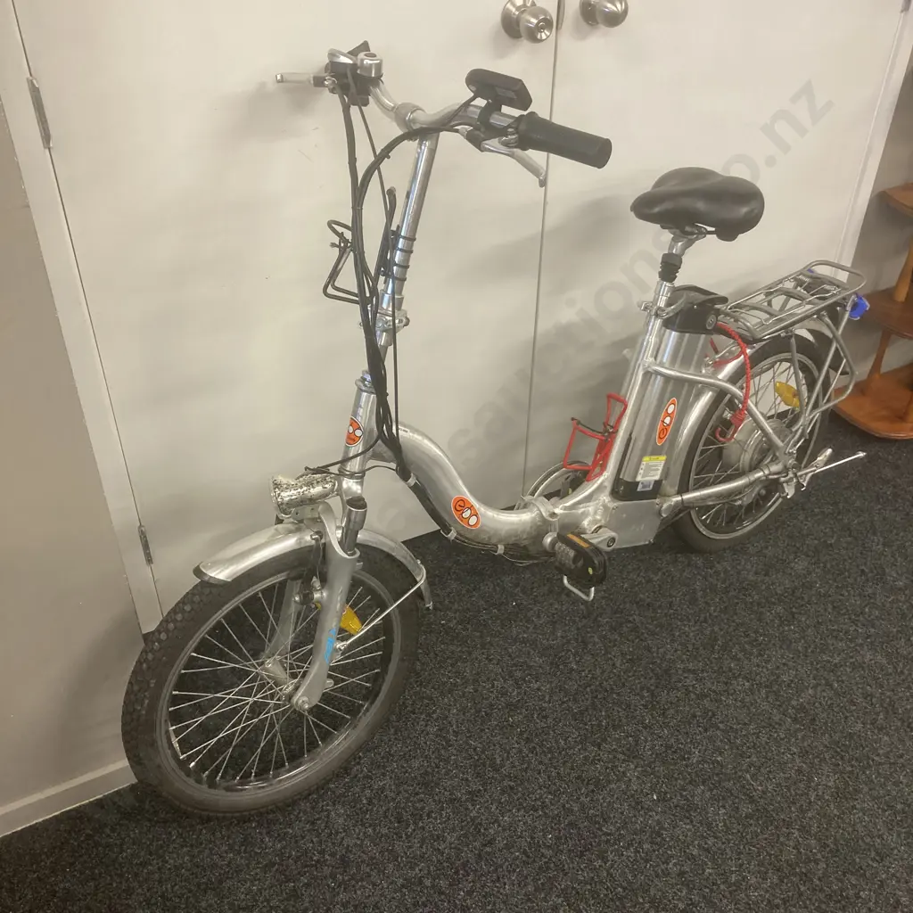Ebo Folding E-Bike "Aqua Zoom" Image 1++