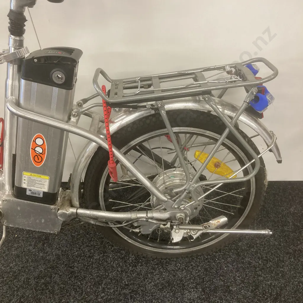 Ebo Folding E-Bike "Aqua Zoom" Image 1++