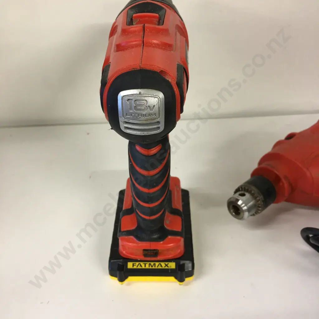 B&D 18V Drill HP186F4LB-XE With 2Ah Stanley Fatmax Battery & B&D Corded Electric Drill KR504RE-XL Image 1++
