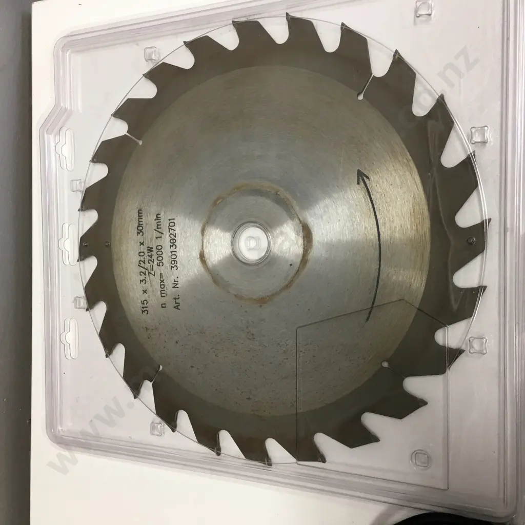 Black & Decker Circular Saw 1500w CS718-XE With Blade 315x3.2/2.0x30cm Image 1++