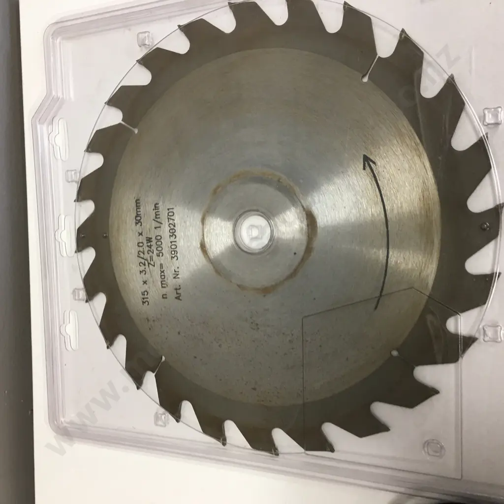 Black & Decker Circular Saw 1500w CS718-XE With Blade 315x3.2/2.0x30cm Image 1++