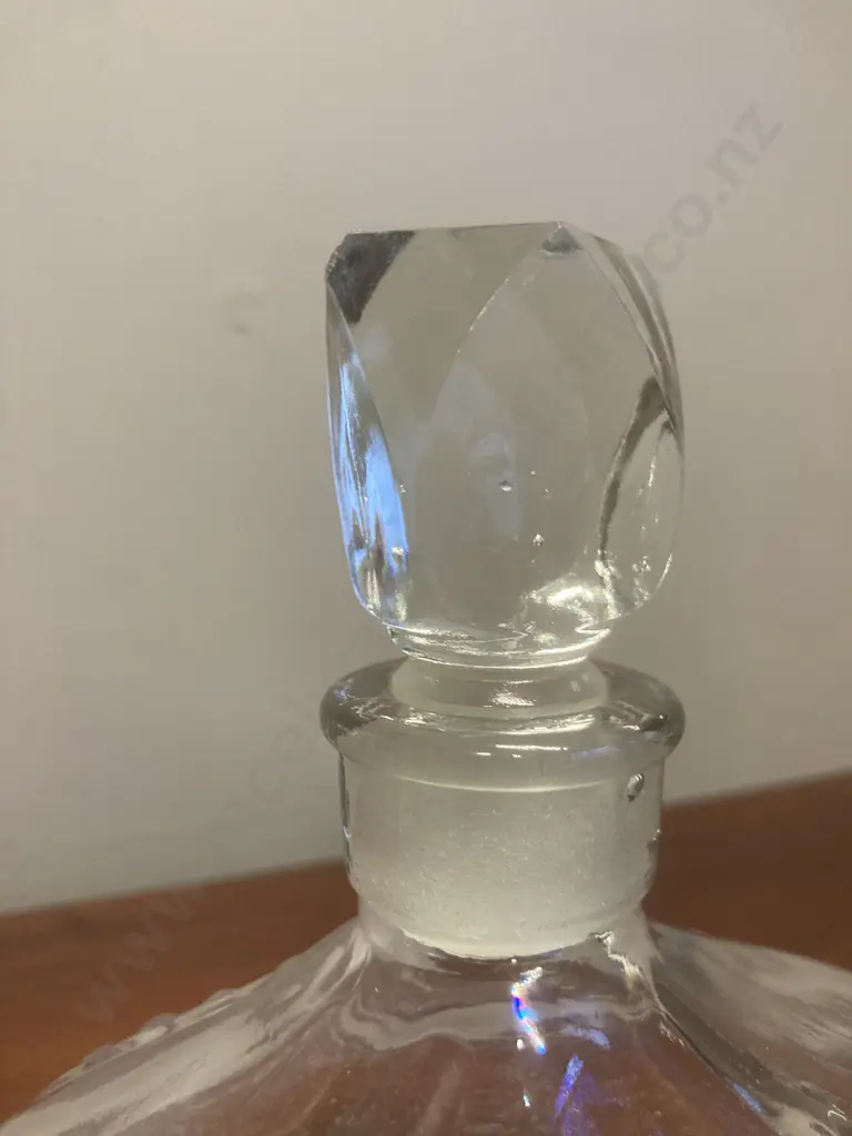 Vintage Seagers Gin Crown Shaped Glass Decanter,1953 Coronation Commemorative Image 1++