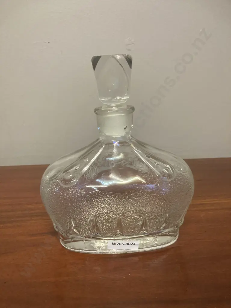Vintage Seagers Gin Crown Shaped Glass Decanter,1953 Coronation Commemorative Image 1++