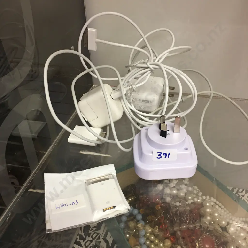 Apple Adapters, Pudney P4320 International Multi Plug, Etc Image 1++