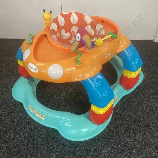 Safety 1st Activity Walker