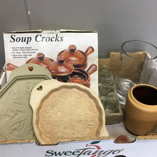 Soup Crocks, Bakeware, Glass Vase Etc
