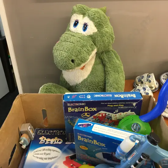 Selection of Toys, Brain Box, Dinki Di Soft Toy Etc