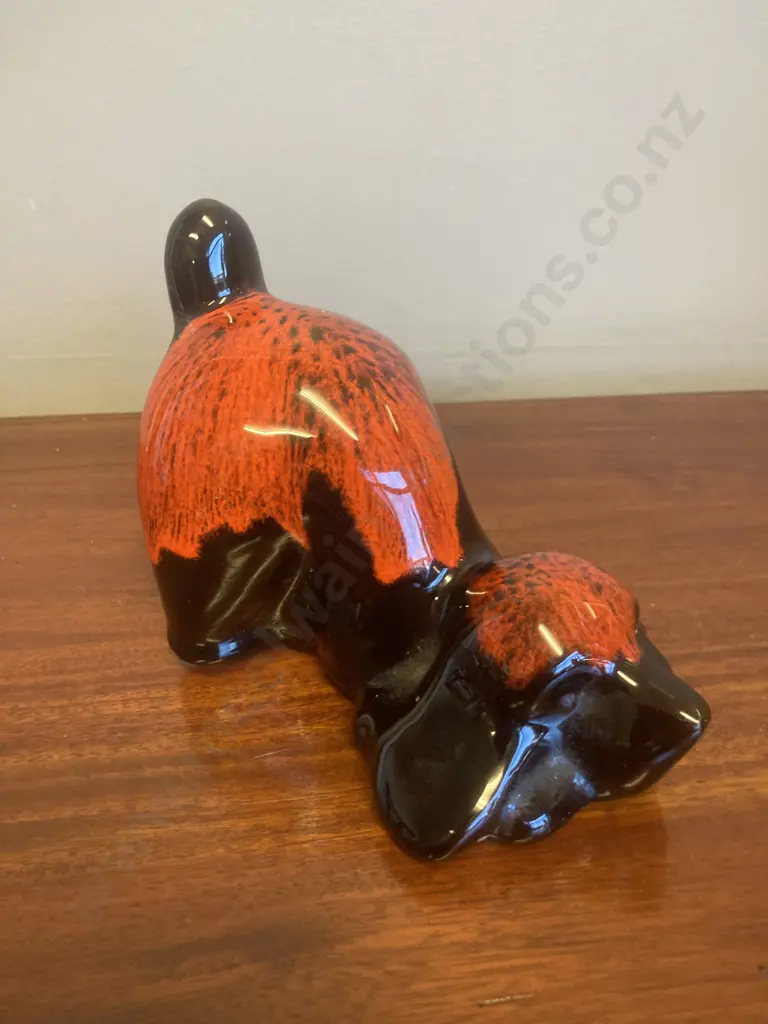 1960s Canuck Pottery Evangeline Ware Canada Pottery Red & Black Dog, 11 x 15.5cm Image 1++
