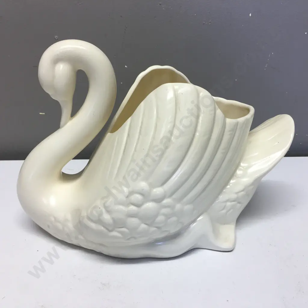 Vintage Crown Lynn Swan #170 Stamped Crown Lynn On Base L 30cm (af) To Side Image 1++