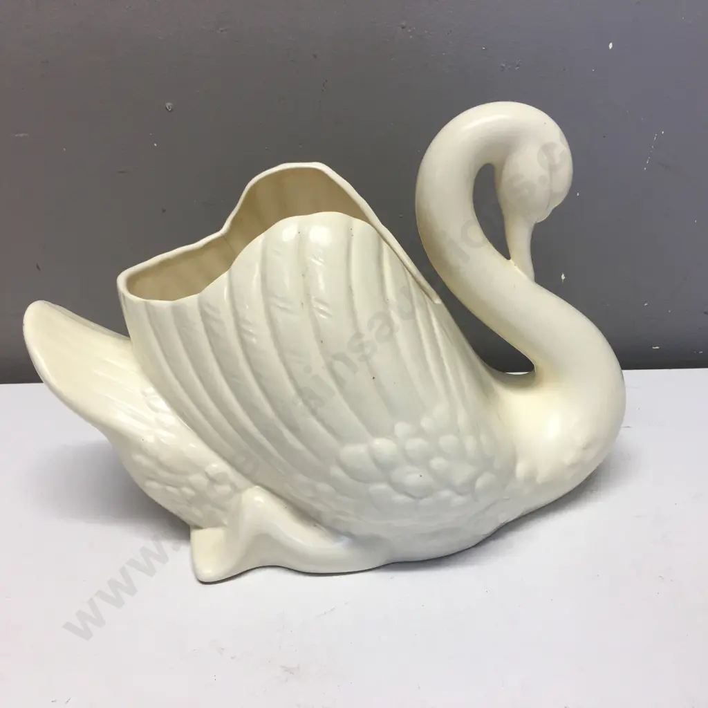 Vintage Crown Lynn Swan #170 Stamped Crown Lynn On Base L 30cm (af) To Side Image 1++