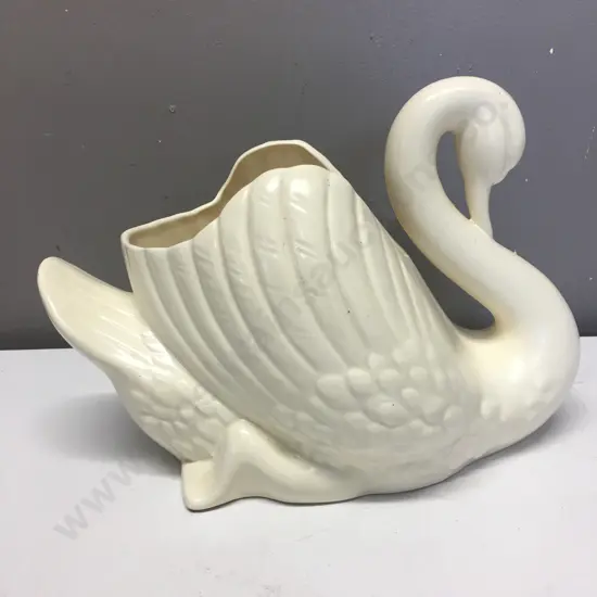 Vintage Crown Lynn Swan #170 Stamped Crown Lynn On Base L 30cm (af) To Side
