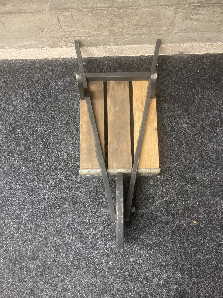 Vintage Wooden Pepsi Crate Wheelbarrow, H32 W77 D34cm (Blue Pepsi Bottle Crate With White Writing, Metal Straps) Image 1++