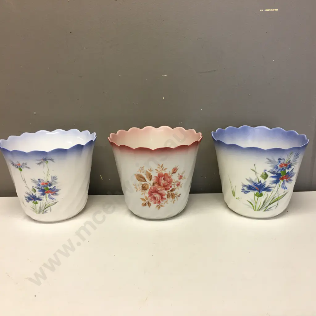 White Planters x3 Blue/Pink Tones Scalloped Rims H60cm, Dia19cm Image 1++