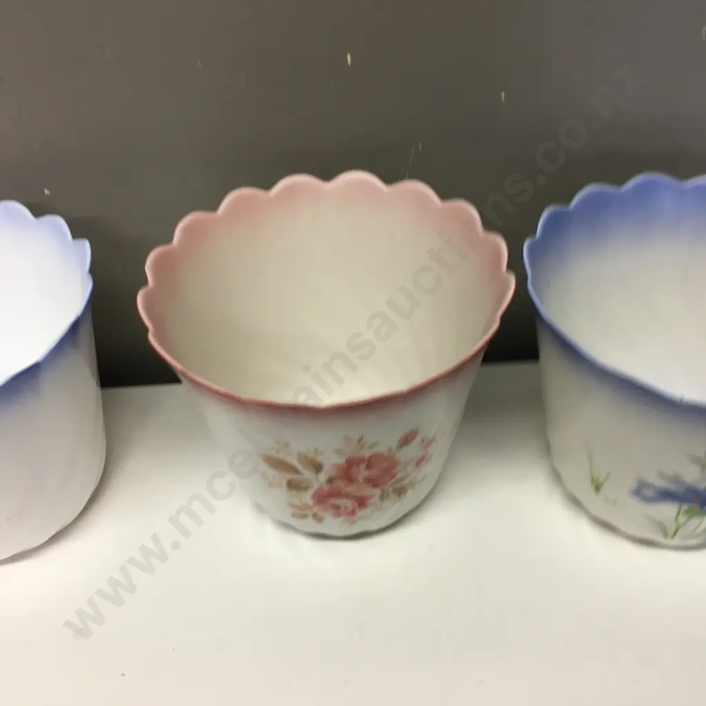White Planters x3 Blue/Pink Tones Scalloped Rims H60cm, Dia19cm Image 1++