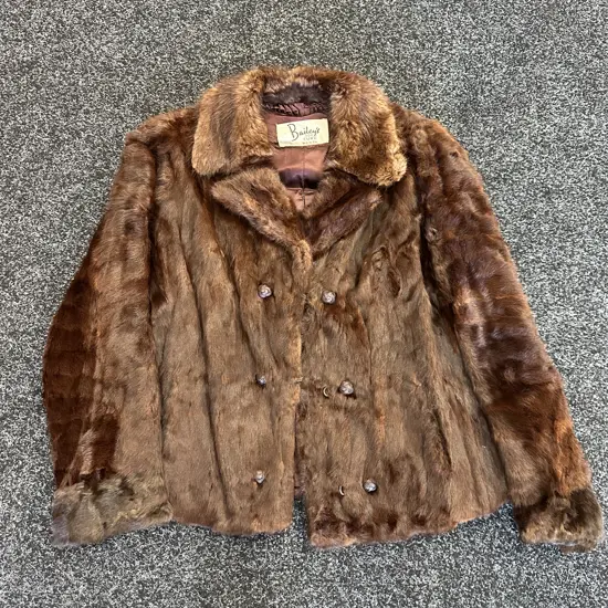 Vintage Fur Coat  Baileys For Furs Perth Dark Brown Size Small To Medium