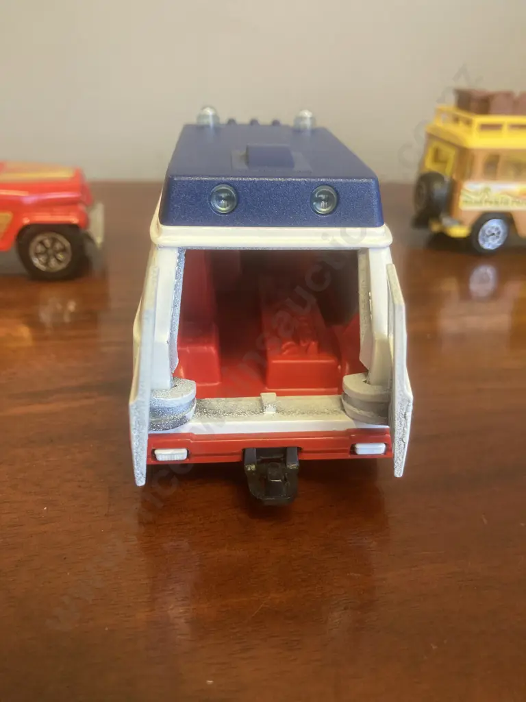 Vintage Majorette 1:36 Diecast Ambulance, Toyota Landcruiser & 1:32 Jeep Renegade Image 1++