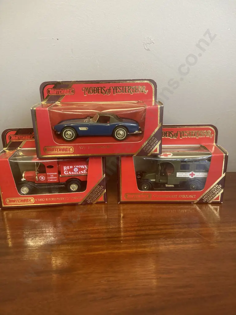 Matchbox Models of Yesteryear Y-25 1910 Renault Ambulance, Y-3 1912-16 Ford Model T Tanker & Y21 1957 BMW 507 Image 1++