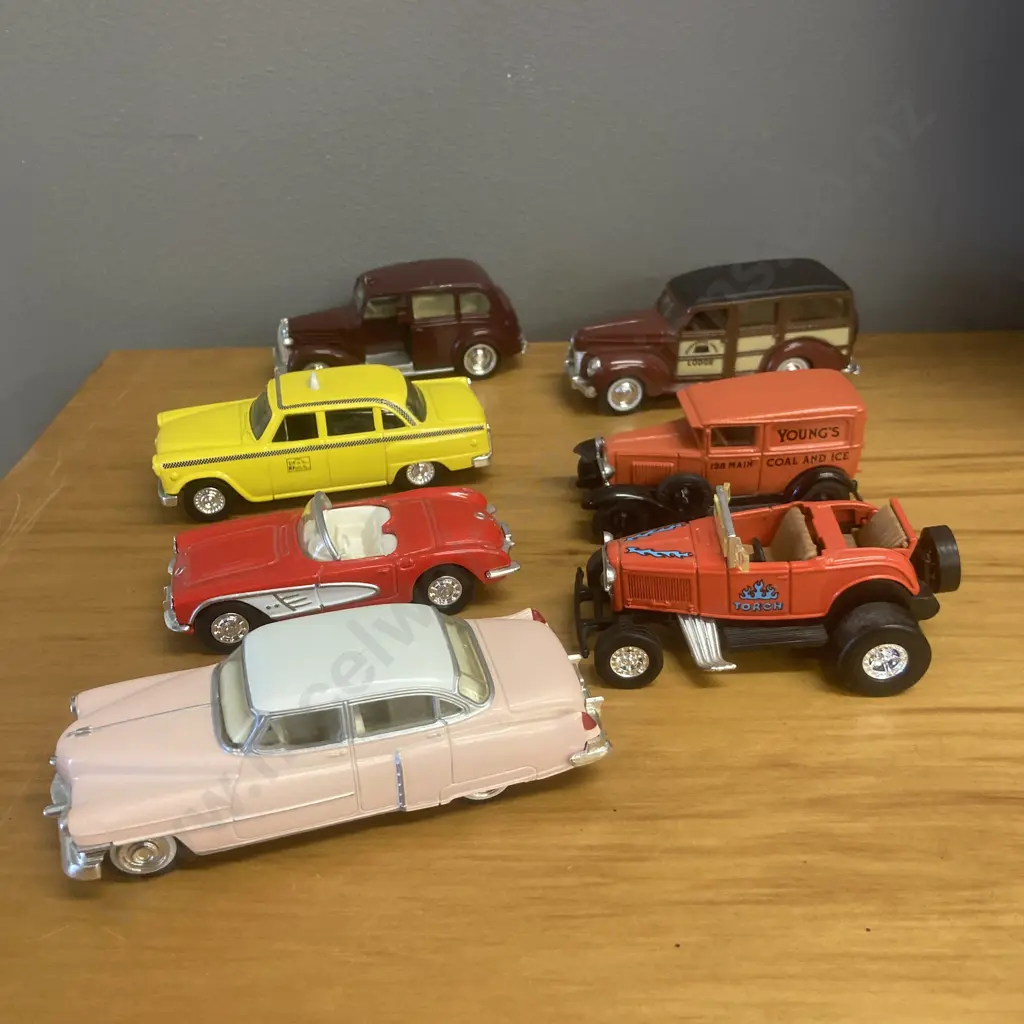 ERTL 1/43 Diecast Models x 7 Image 1++