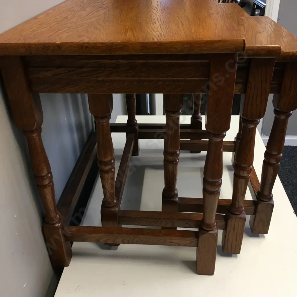Oak Nest of 3 Tables, H45 W51 D34cm Image 1++