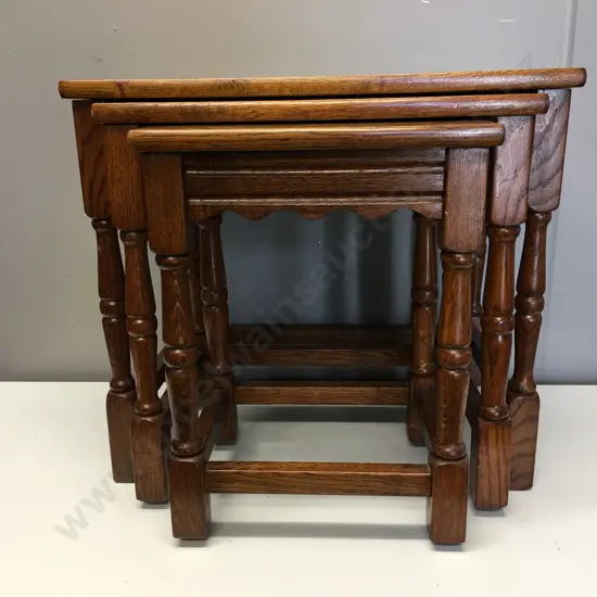 Oak Nest of 3 Tables, H45 W51 D34cm